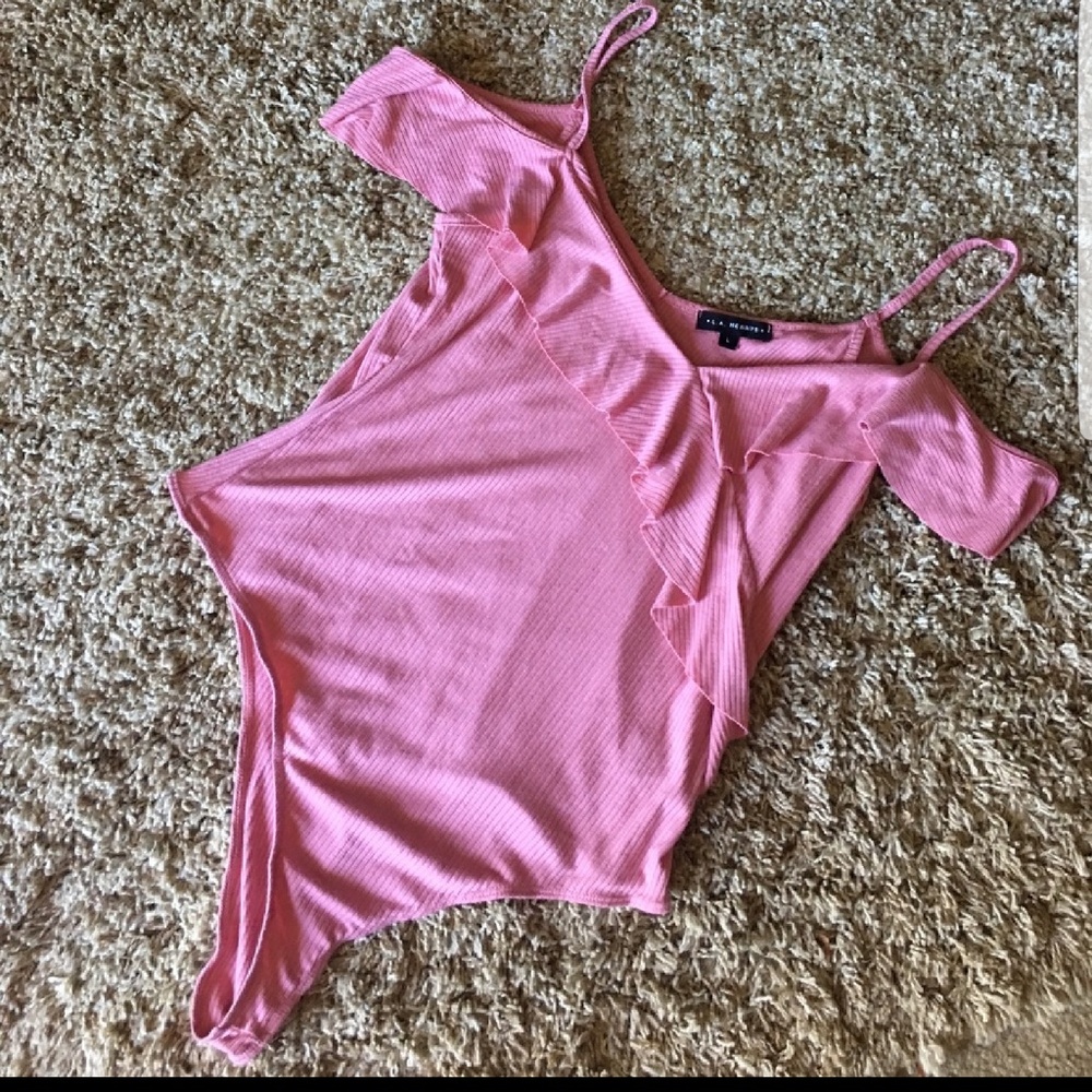 NWOT Pink bodysuit from pacsun